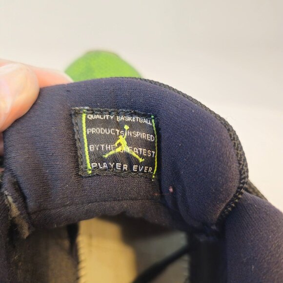 Nike Air Jordan 11 Retro Low Green Snakeskin 528895-033 Size 8.5  - NO insoles - Picture 7 of 13